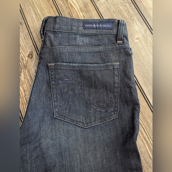 Rock & Republic Embossed Pocked Jeans Size 14 M Like New - Picture 3 of 12